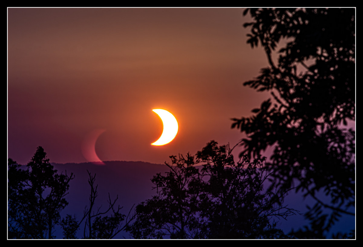 Sun and Moon say Good Night
